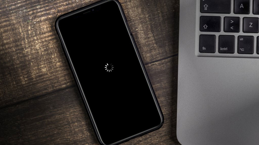 Apple Retira la Beta de iOS 17.3 por un Error Crítico